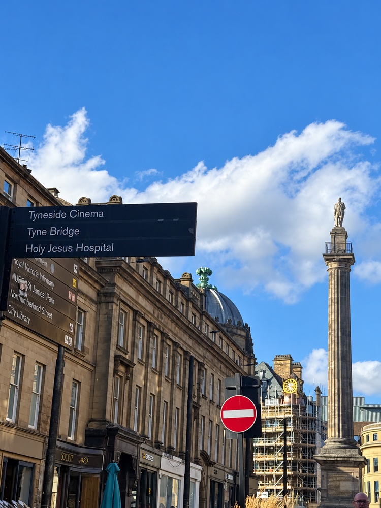 newcastle_01_street_longedge1000_under900kb.jpg